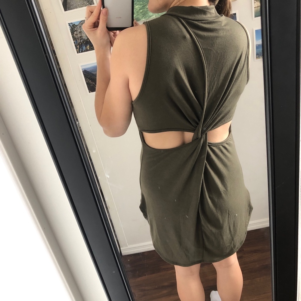 Casual olive green t shirt dress